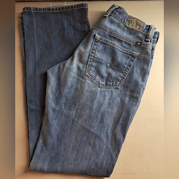 Lucky Brand Blue Jeans The Art Of The Blue Jean Size 6/28 - Picture 1 of 15